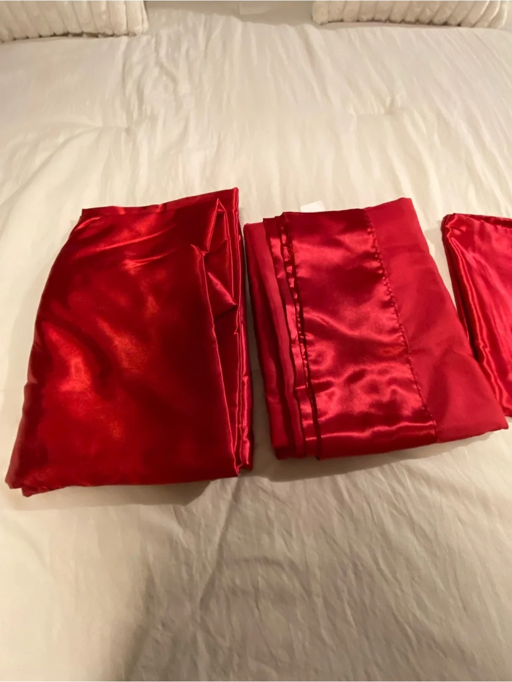 Full Size Red Satin Sheets